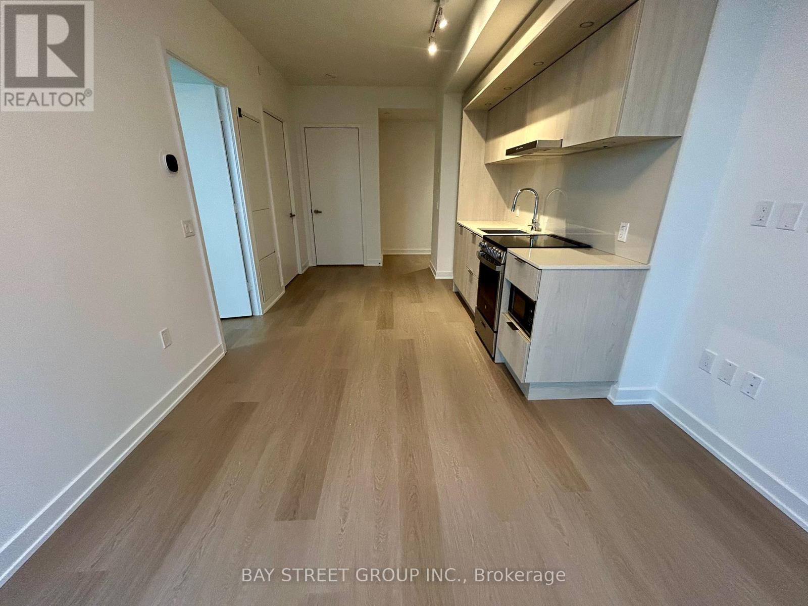 1212 - 448 Burnhamthorpe Road W, Mississauga, Ontario  L5B 4M6 - Photo 9 - W13148762