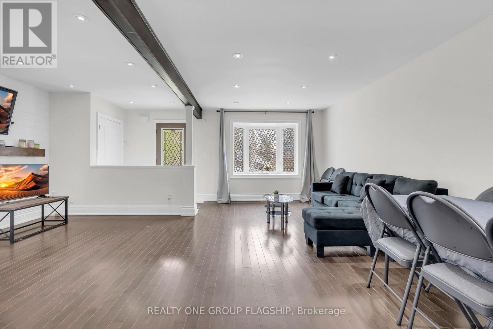19 Yorkview Drive, Toronto, Ontario M8Z 2G1 - Photo 12 - W13148812