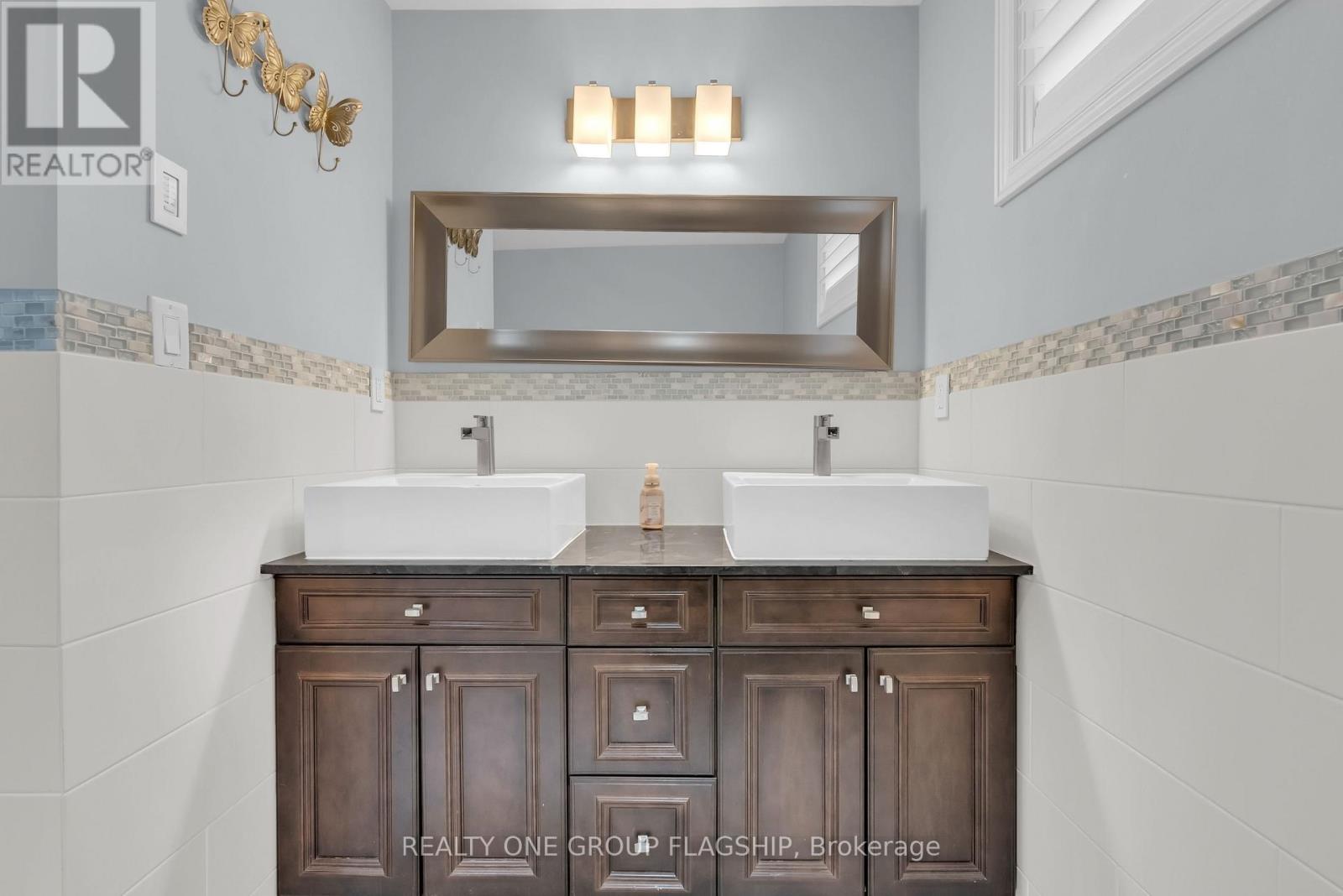 19 Yorkview Drive, Toronto, Ontario M8Z 2G1 - Photo 38 - W13148812
