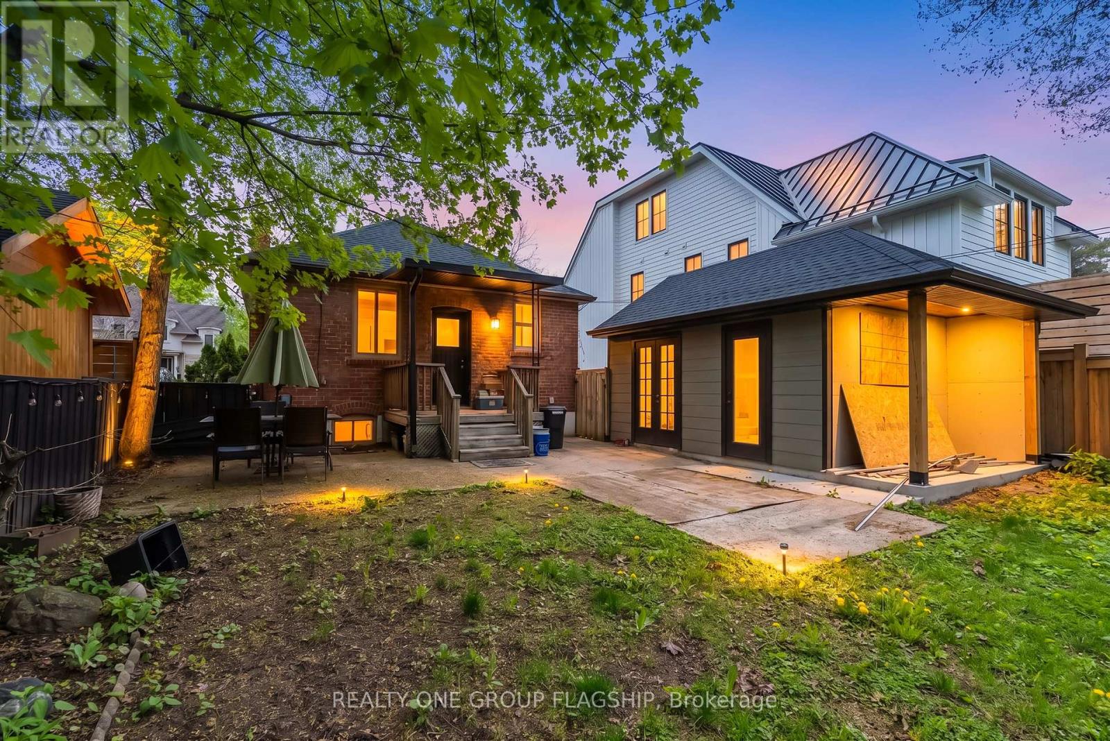 19 Yorkview Drive, Toronto, Ontario M8Z 2G1 - Photo 47 - W13148812