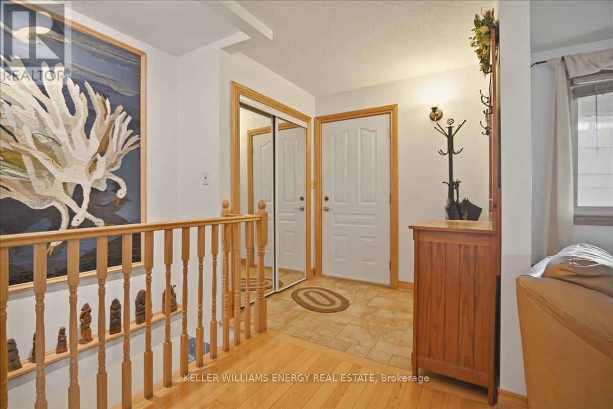 2033 Simcoe Street N, Oshawa, Ontario  L1H 7K4 - Photo 10 - E13148872