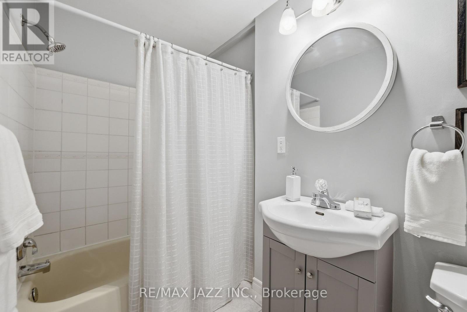 50 Hartsfield Drive, Clarington, Ontario  L1E 1L8 - Photo 27 - E13149008
