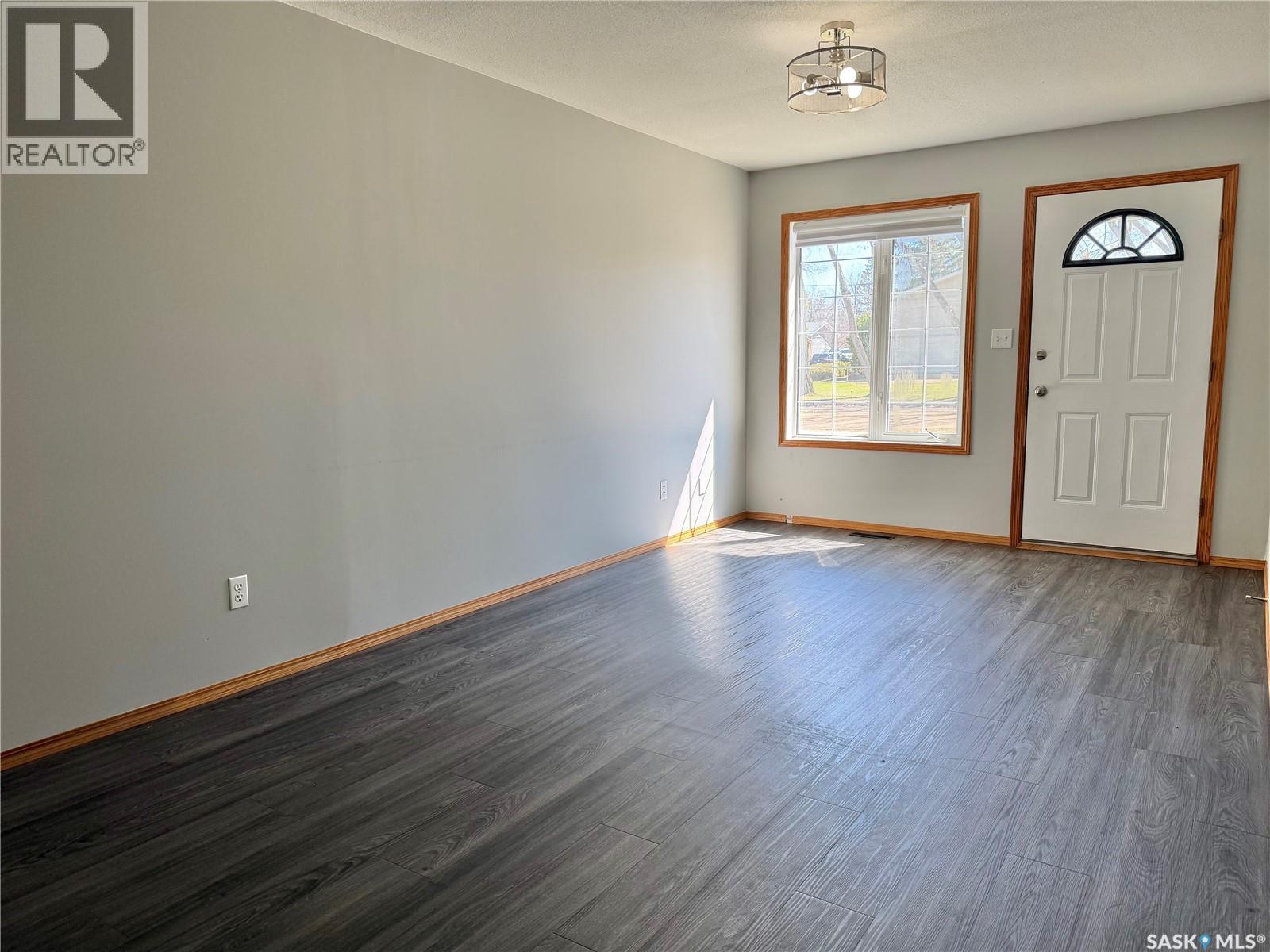 B 1307 98th Street, Tisdale, Saskatchewan  S0E 1T0 - Photo 14 - SK033140