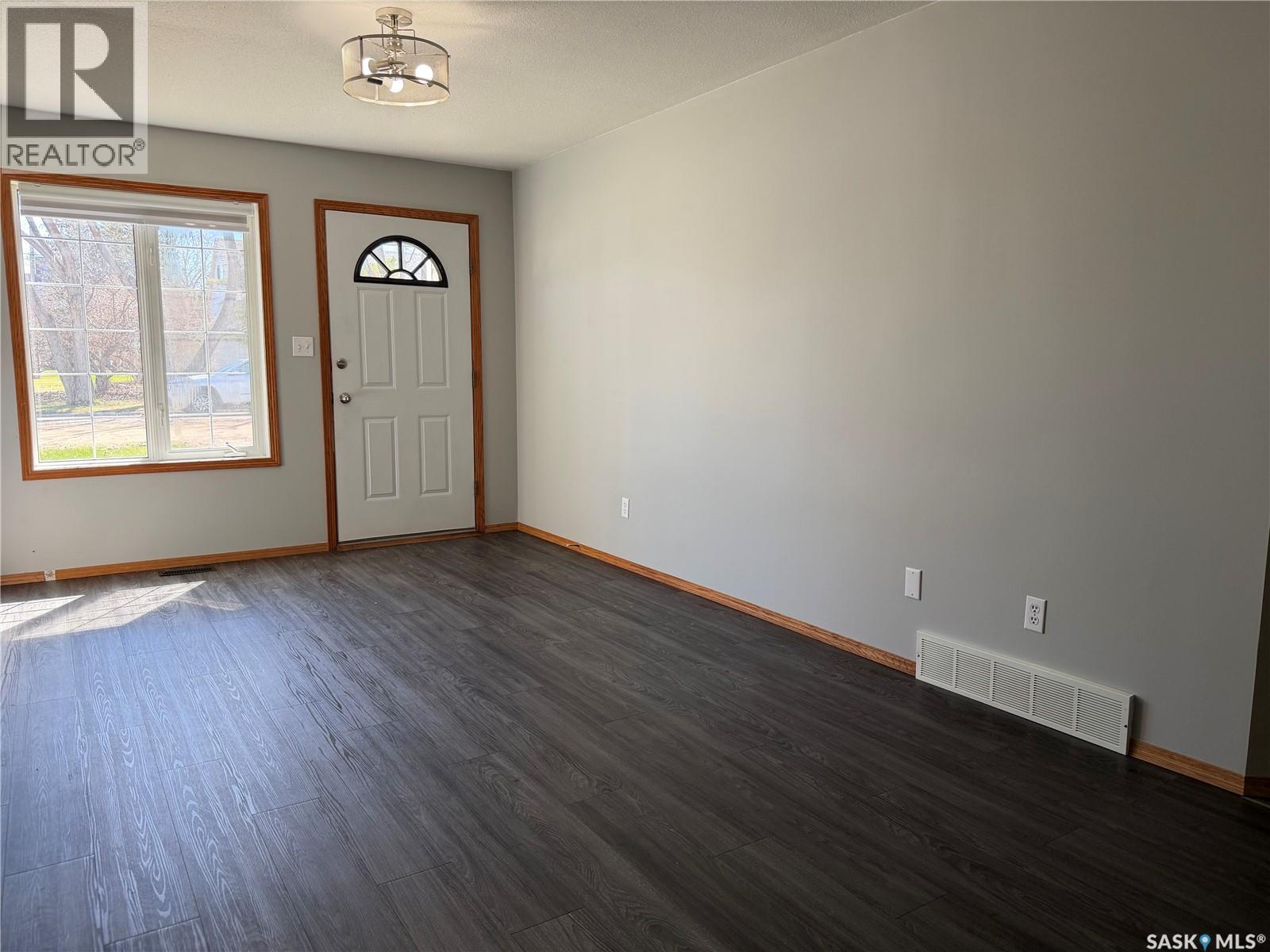 B 1307 98th Street, Tisdale, Saskatchewan  S0E 1T0 - Photo 13 - SK033140