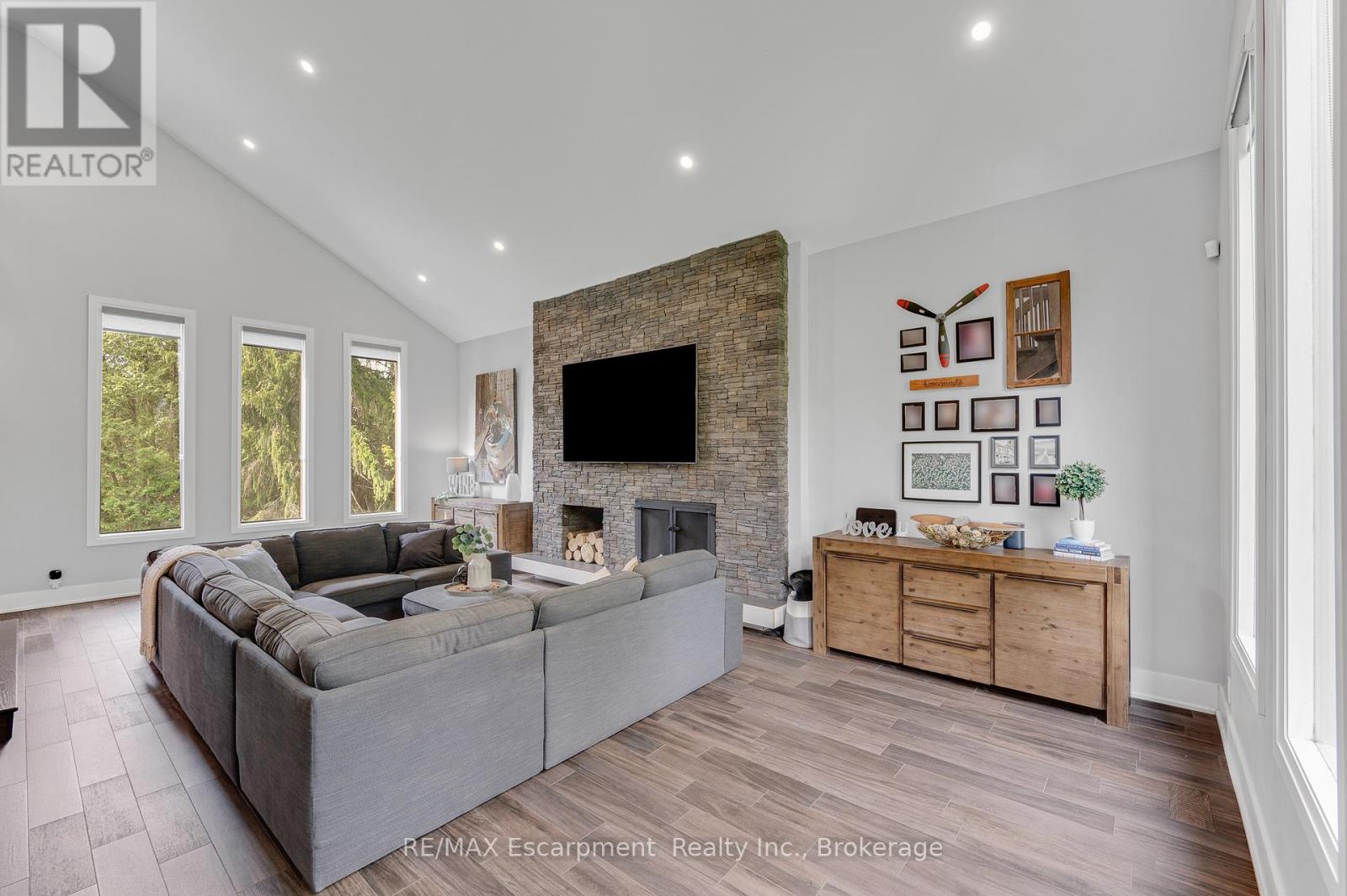 2092 Highway 6, Hamilton, Ontario  N0B 2J0 - Photo 5 - X13146860