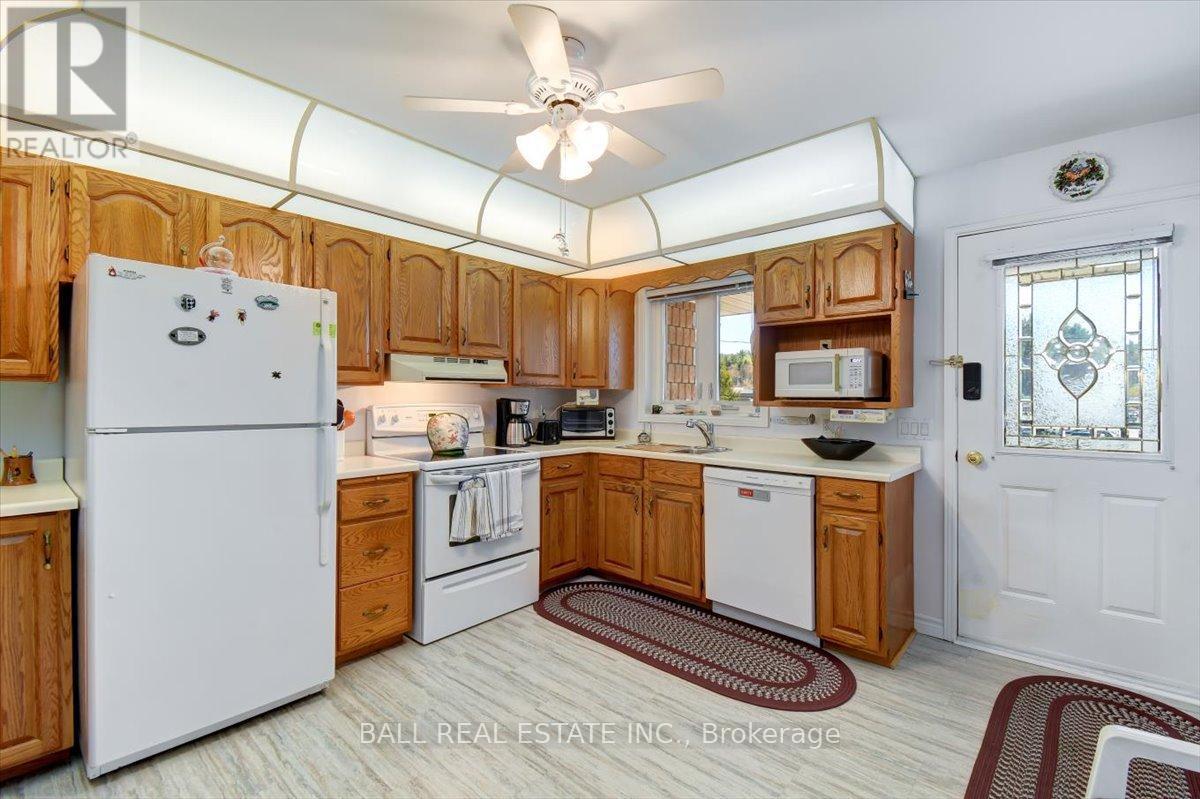 Unit #202 - 16 Alice Street, Bancroft, Ontario  K0L 1C0 - Photo 4 - X13148854