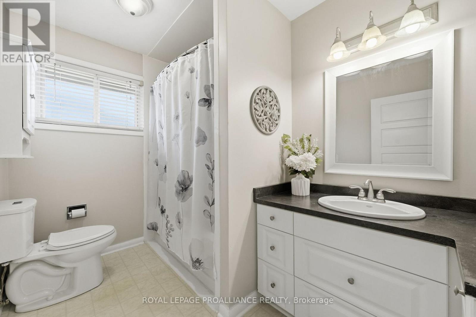 54 Craig Street, Belleville, Ontario  K8P 2K1 - Photo 14 - X13149202