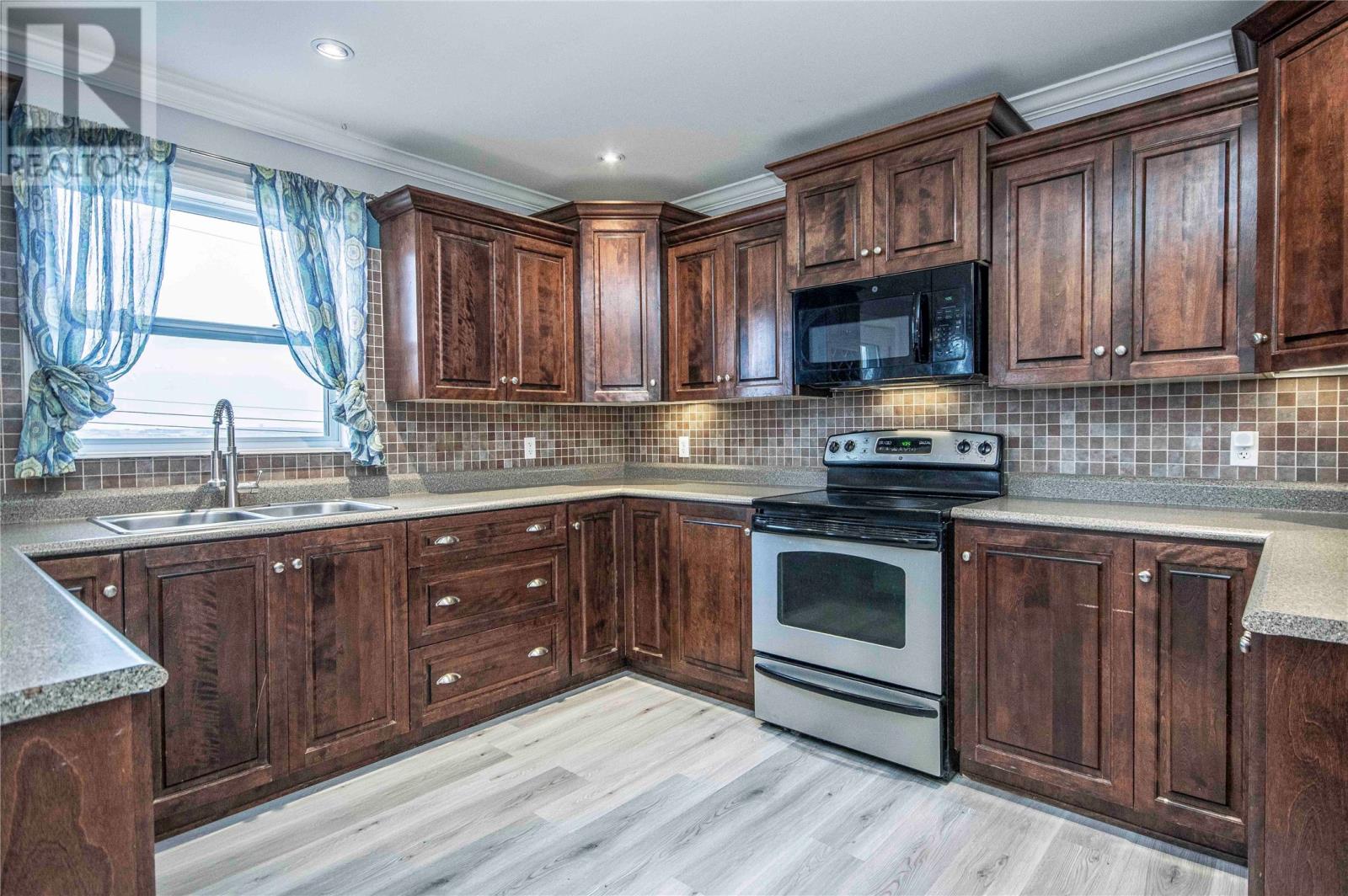 12 Vambury Street, Paradise, Newfoundland & Labrador  a1l 0k1 - Photo 6 - 1297702