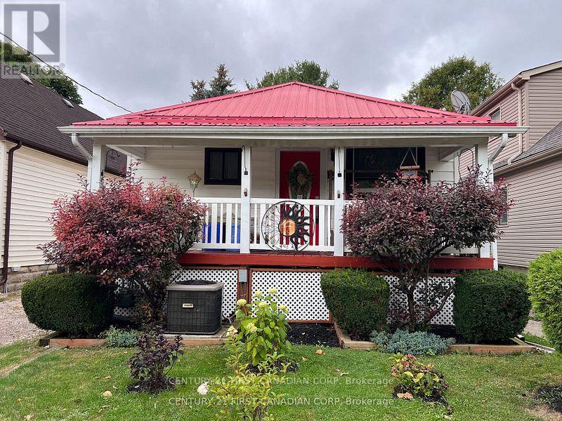 55 LINWOOD STREET, London East, Ontario