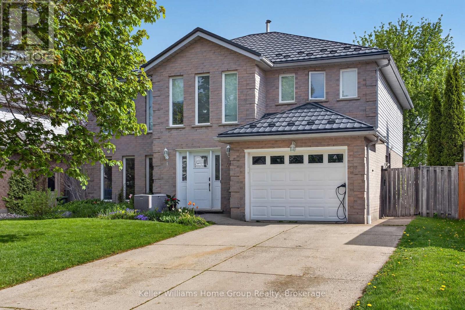 42 FRESHMEADOW WAY, Guelph, Ontario