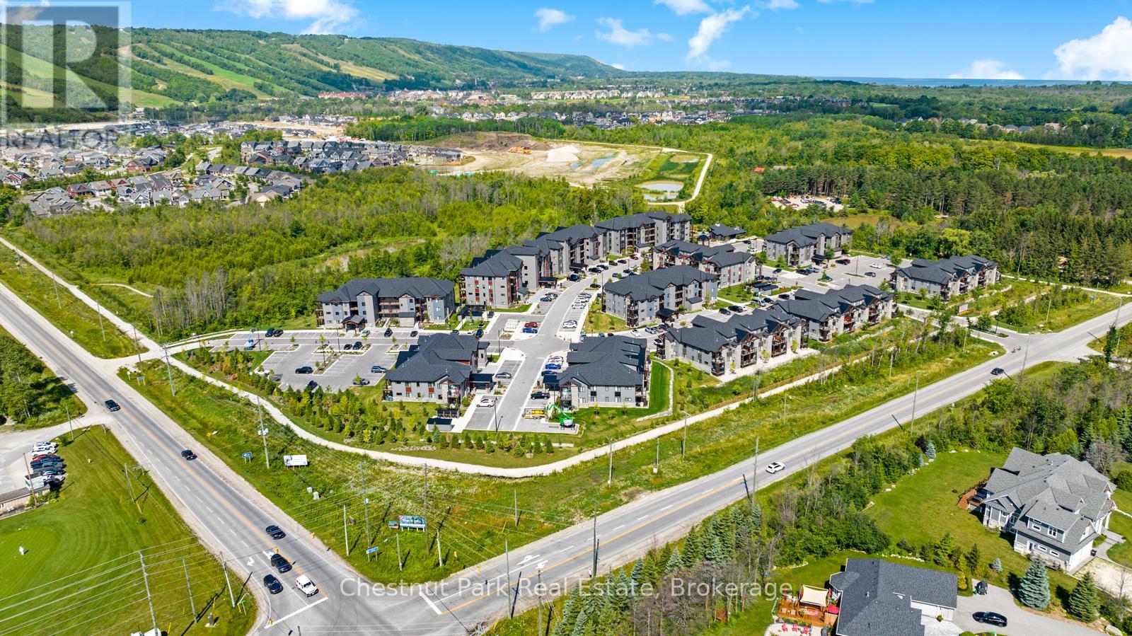 205 - 13 Beausoleil Lane, Blue Mountains, Ontario  L9Y 2X5 - Photo 2 - X13148984
