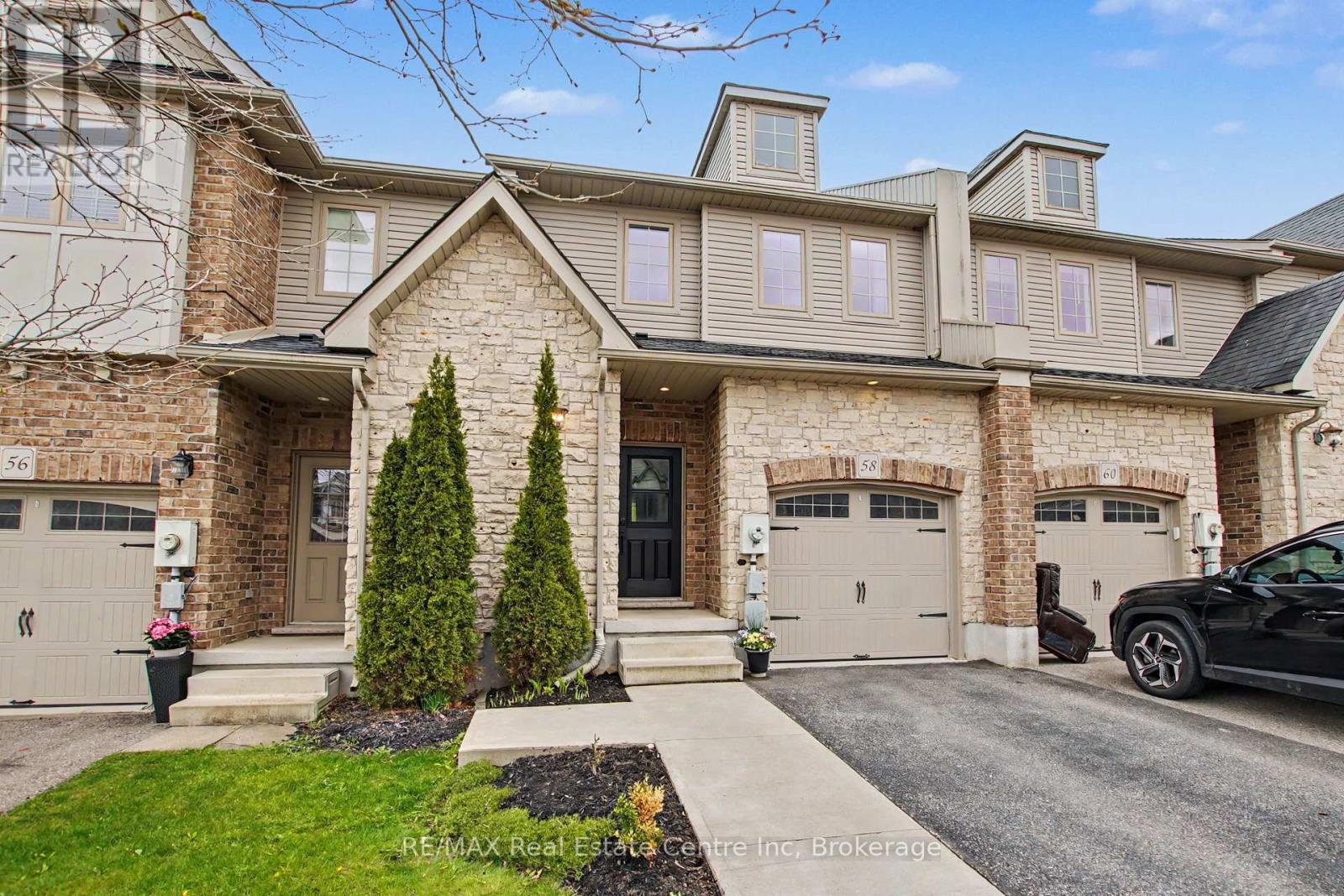 58 CURZON CRESCENT, Guelph, Ontario