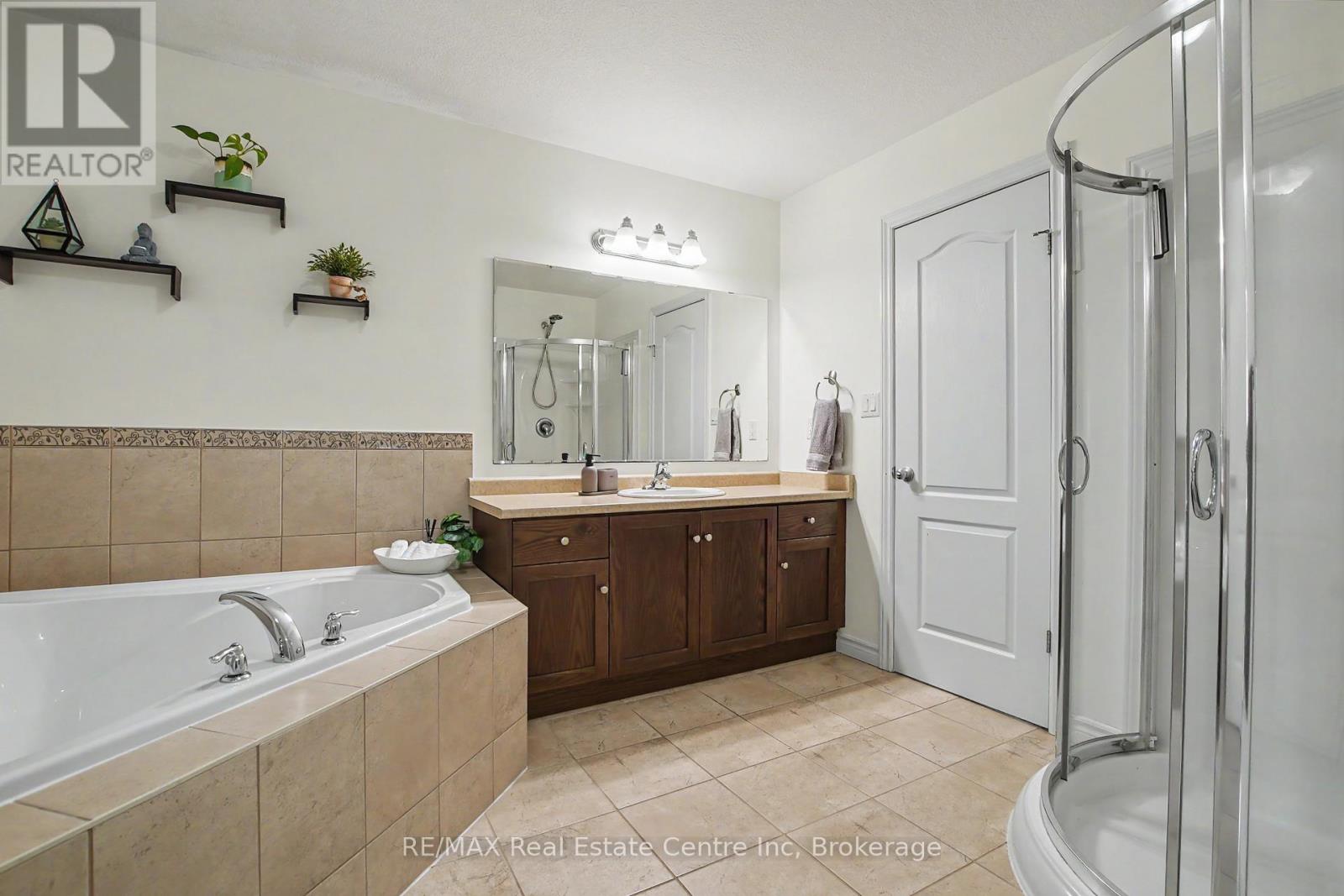 58 Curzon Crescent, Guelph, Ontario  N1K 1Z8 - Photo 14 - X13149196