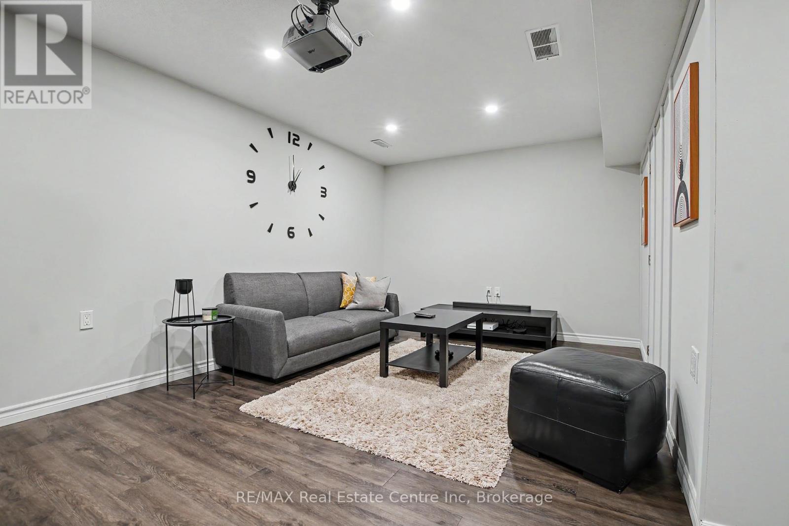 58 Curzon Crescent, Guelph, Ontario  N1K 1Z8 - Photo 17 - X13149196