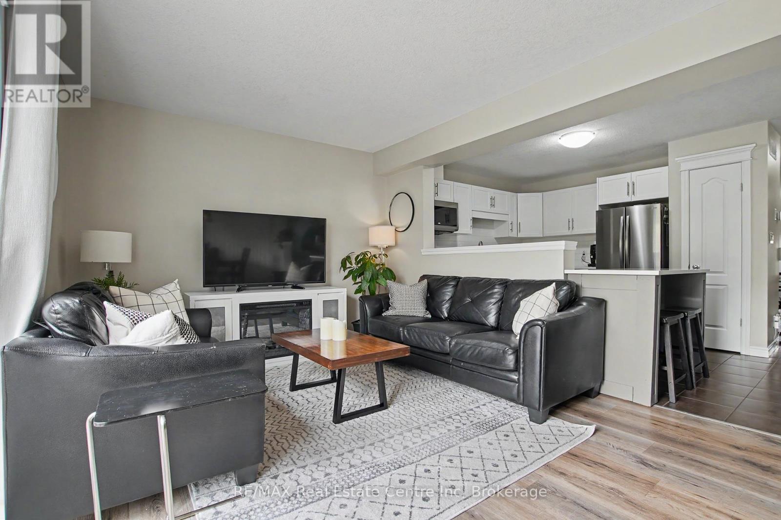 58 Curzon Crescent, Guelph, Ontario  N1K 1Z8 - Photo 9 - X13149196