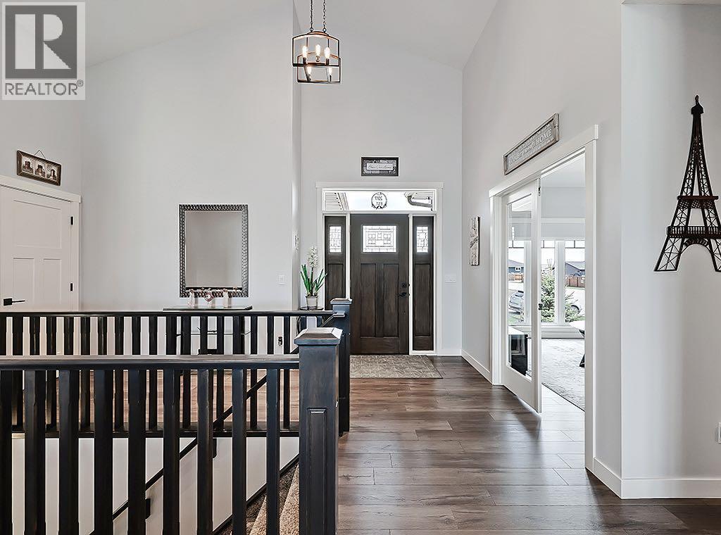 137 Westview Drive, Nanton, Alberta  T0L 1R0 - Photo 3 - A2310012