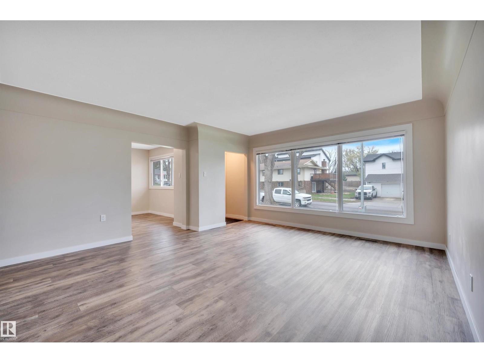 6515 104 A St Nw Nw, Edmonton, Alberta  T6Y 2M2 - Photo 10 - E4488733