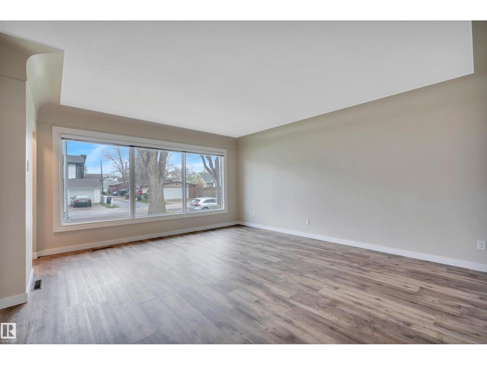6515 104 A St Nw Nw, Edmonton, Alberta  T6Y 2M2 - Photo 13 - E4488733