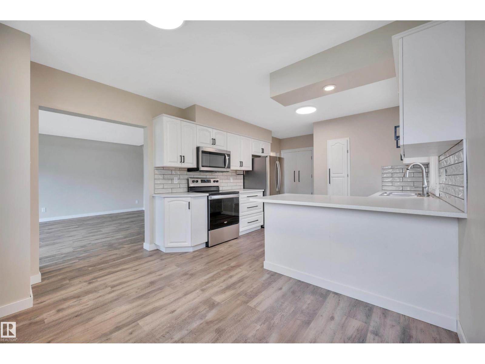 6515 104 A St Nw Nw, Edmonton, Alberta  T6Y 2M2 - Photo 9 - E4488733