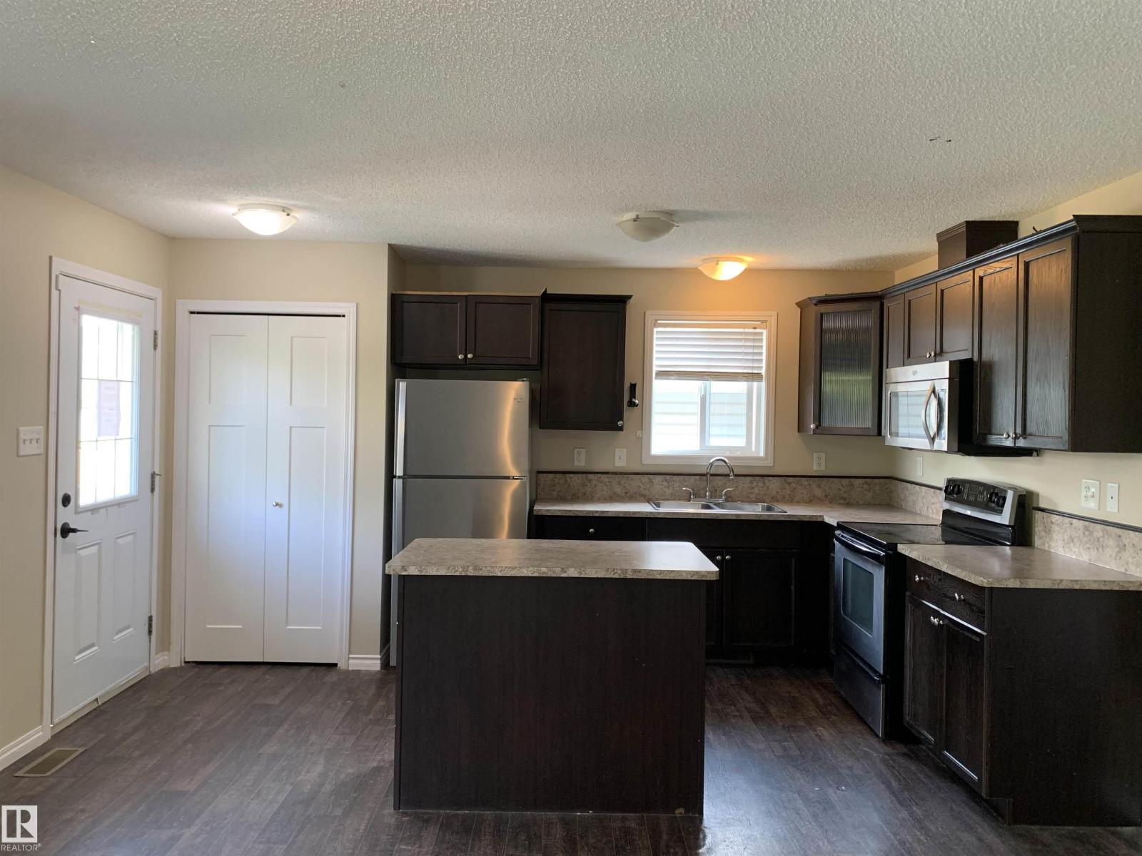 11824 93 St Nw, Edmonton, Alberta  T5G 1E3 - Photo 2 - E4488736