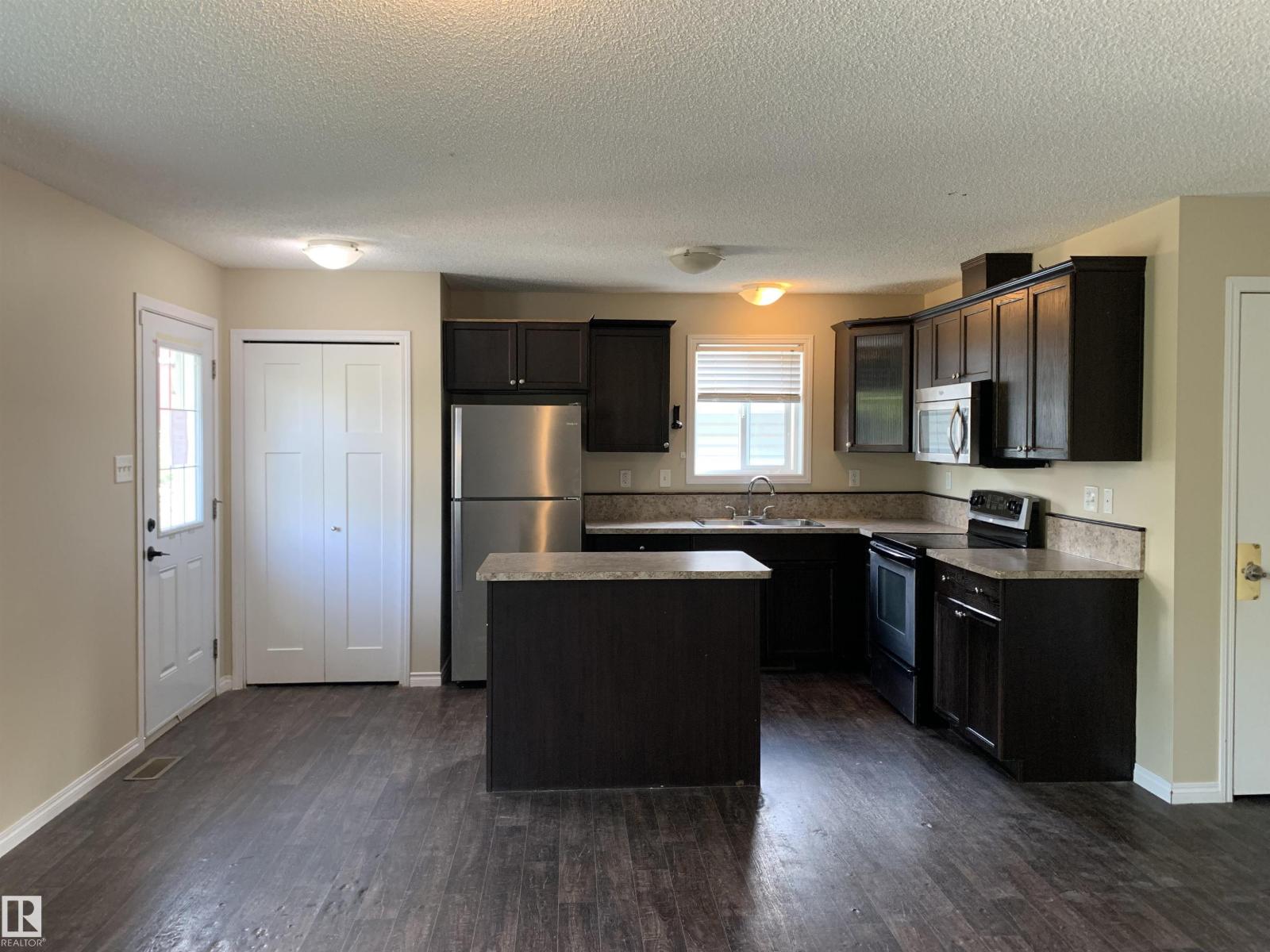 11824 93 St Nw, Edmonton, Alberta  T5G 1E3 - Photo 5 - E4488736