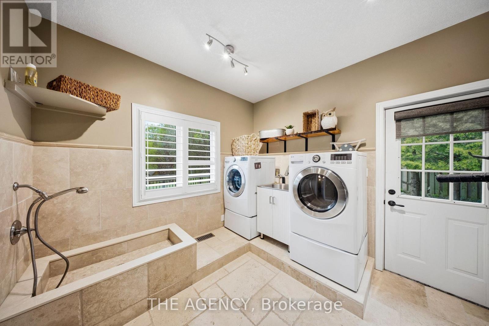 1 Mcdonald Place, Brant, Ontario  N0B 1W0 - Photo 17 - X13148578