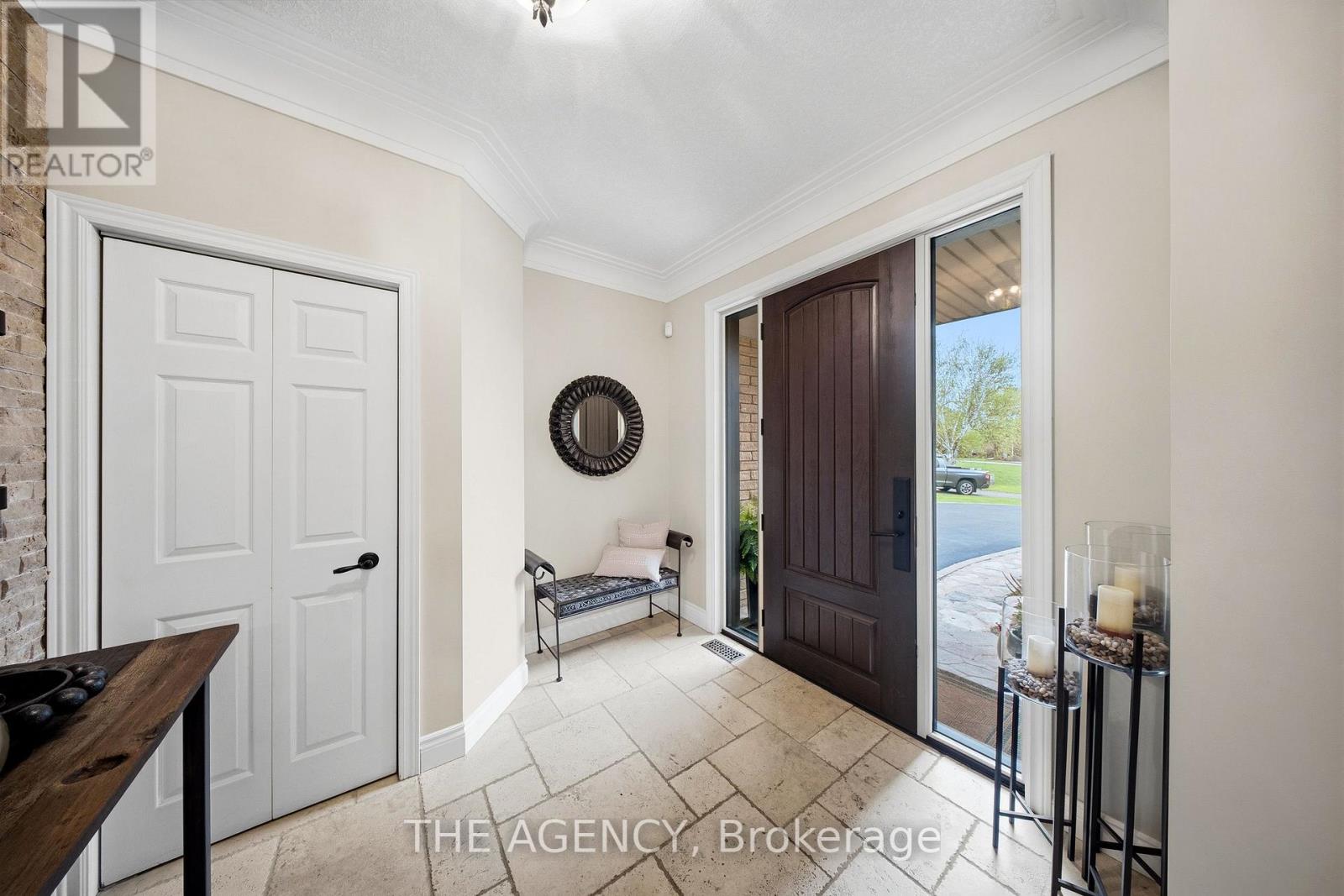 1 Mcdonald Place, Brant, Ontario  N0B 1W0 - Photo 2 - X13148578