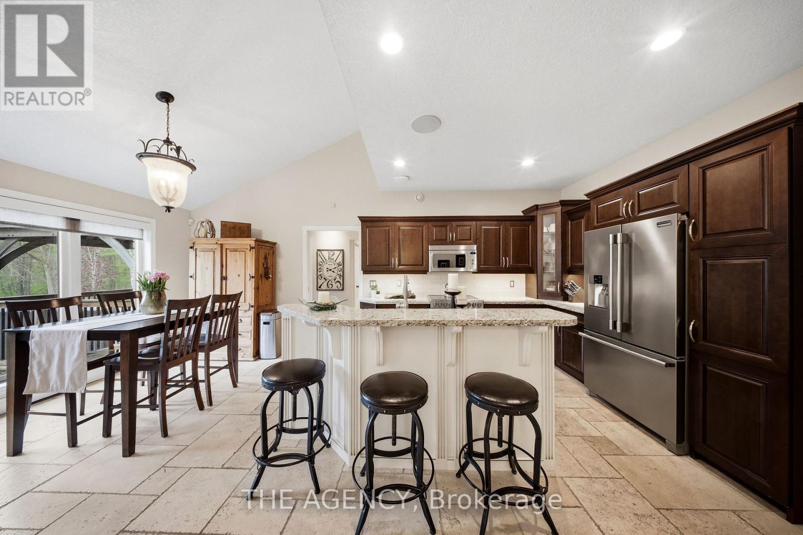1 Mcdonald Place, Brant, Ontario  N0B 1W0 - Photo 6 - X13148578