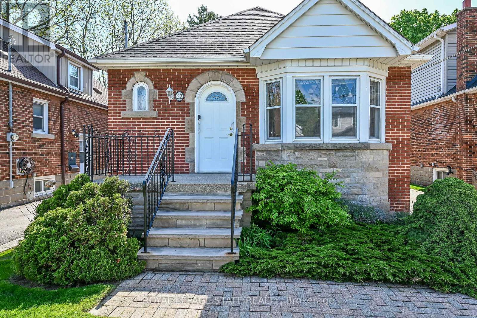 62 Uplands Avenue, Hamilton, Ontario  L8S 3X8 - Photo 3 - X13148600