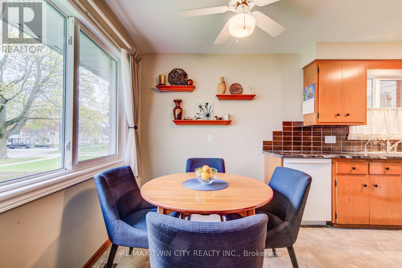 18 Queenston Crescent, Kitchener, Ontario  N2B 2V5 - Photo 16 - X13148654