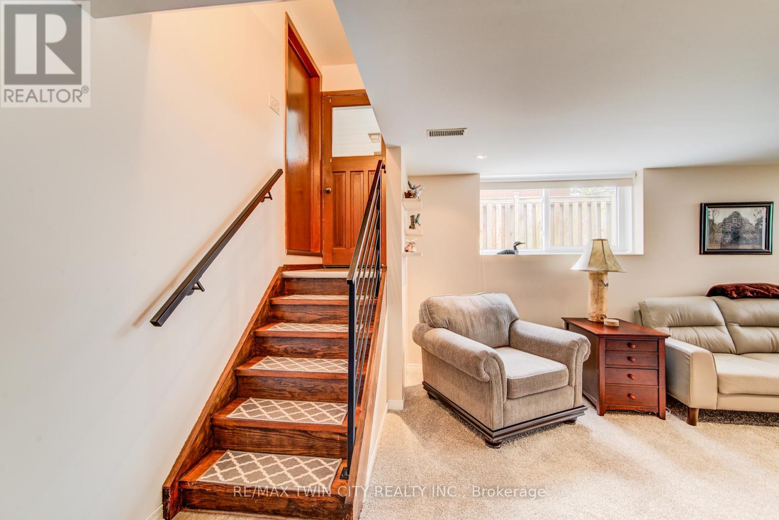 18 Queenston Crescent, Kitchener, Ontario  N2B 2V5 - Photo 26 - X13148654