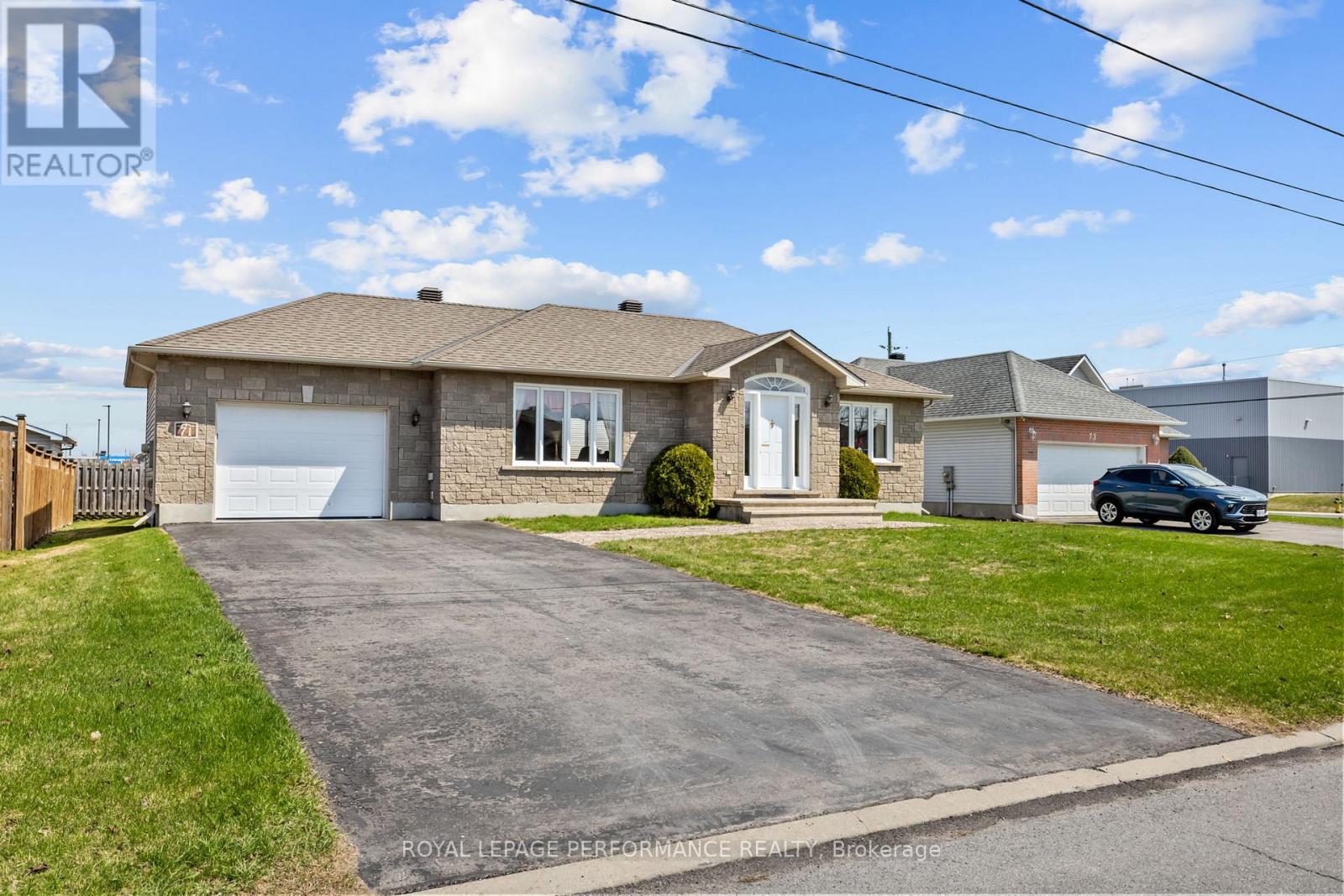 71 Faucher Boulevard, Casselman, Ontario K0A 1M0 - Photo 2 - X13149134