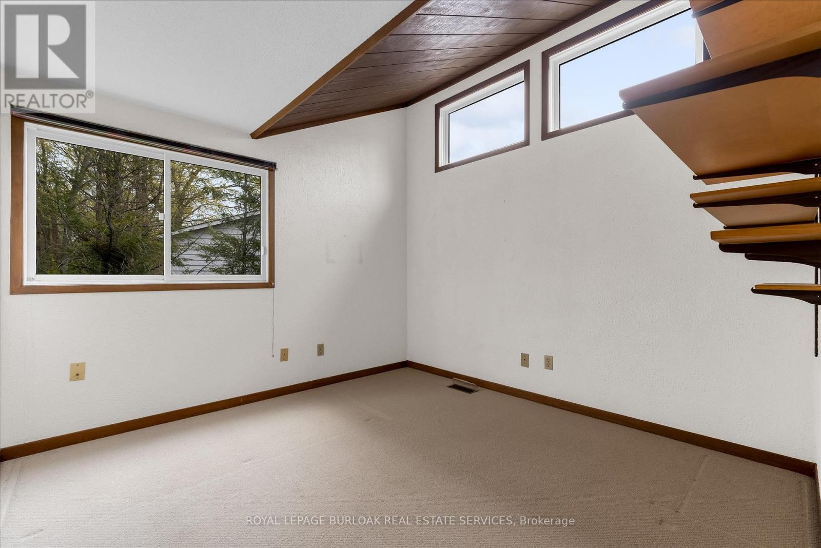11 Crawford Court, Hamilton, Ontario  L9H 6G2 - Photo 24 - X13148742