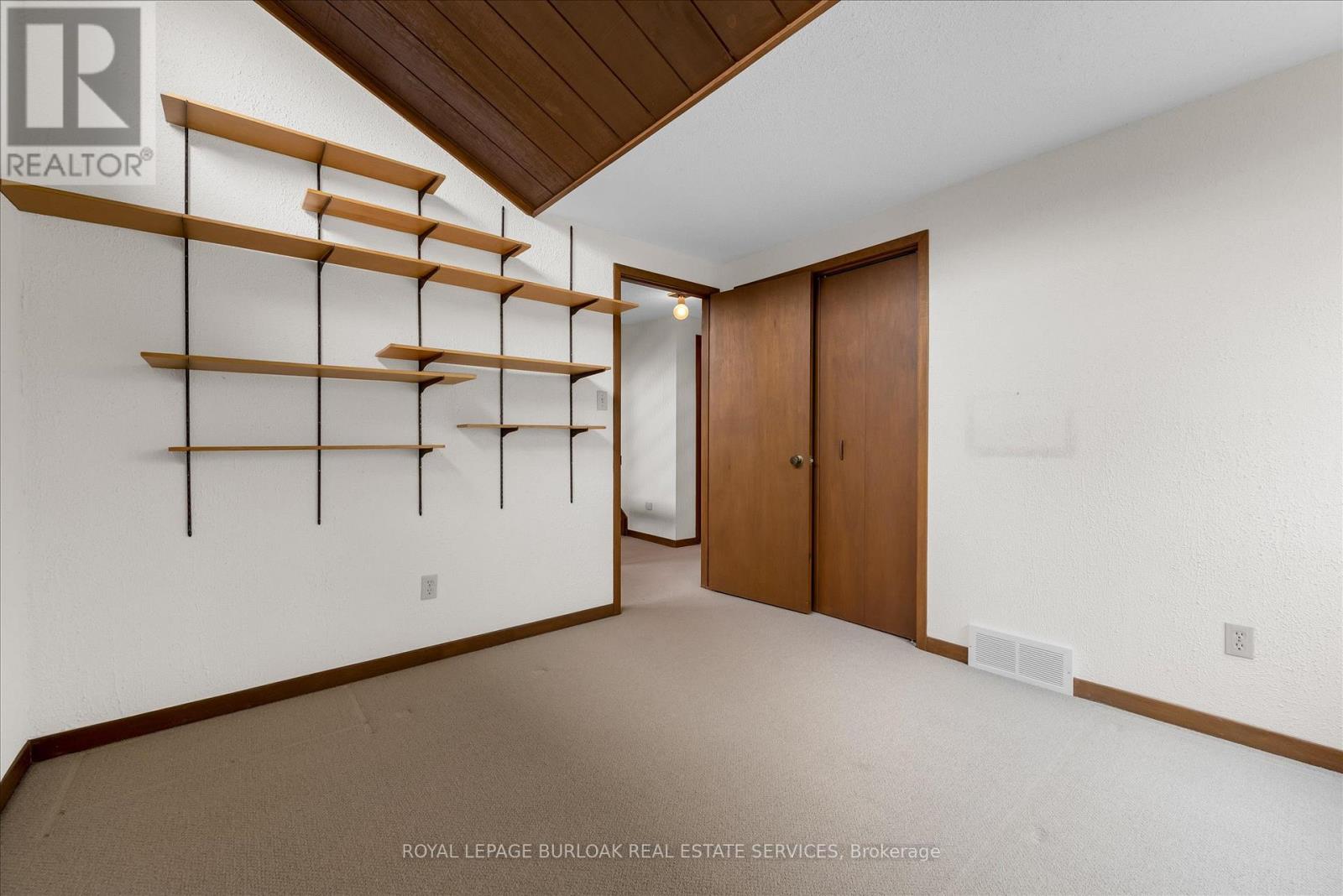 11 Crawford Court, Hamilton, Ontario  L9H 6G2 - Photo 25 - X13148742