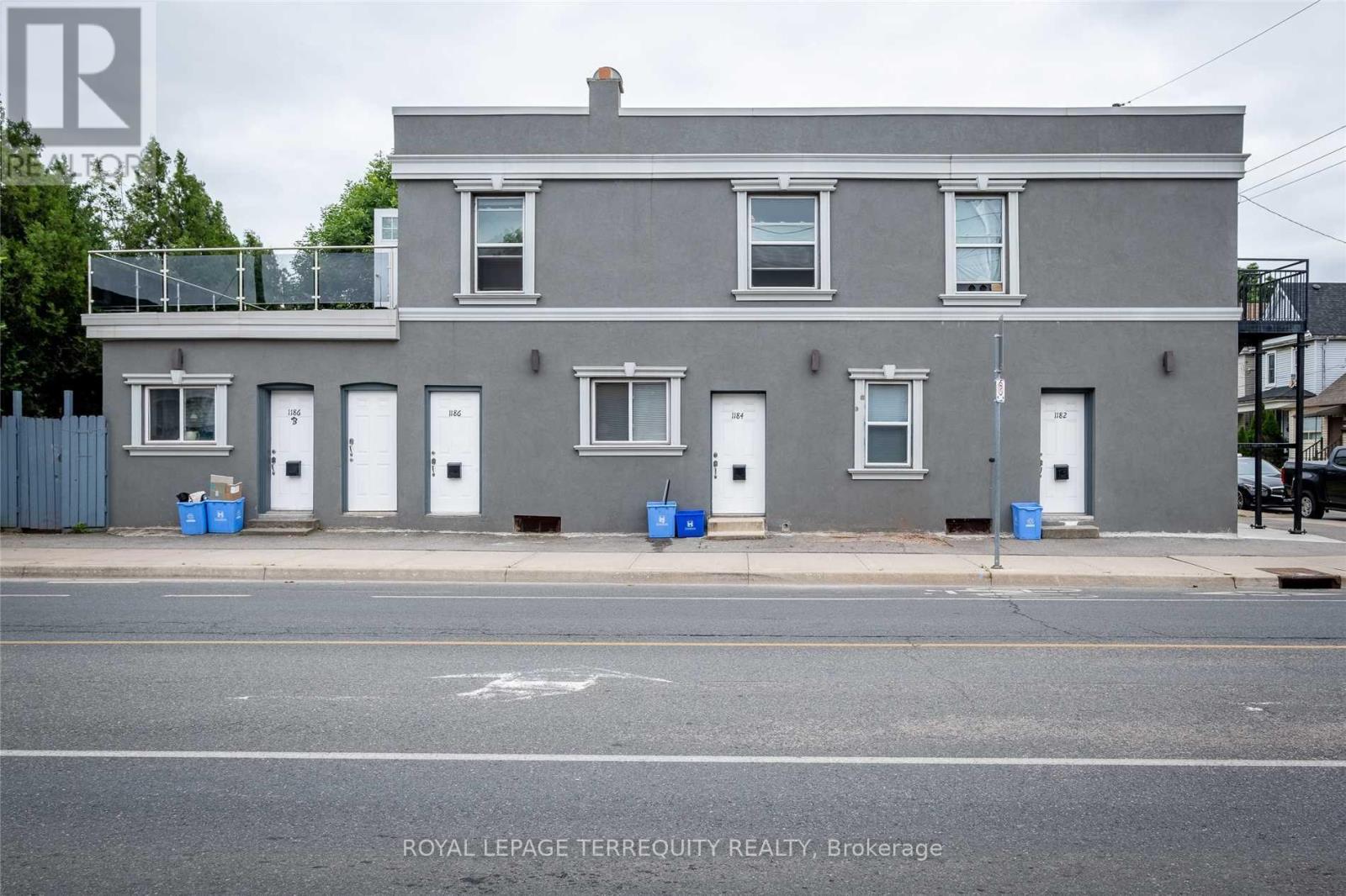 1184 Cannon Street E, Hamilton, Ontario  L8L 2K3 - Photo 1 - X13148778