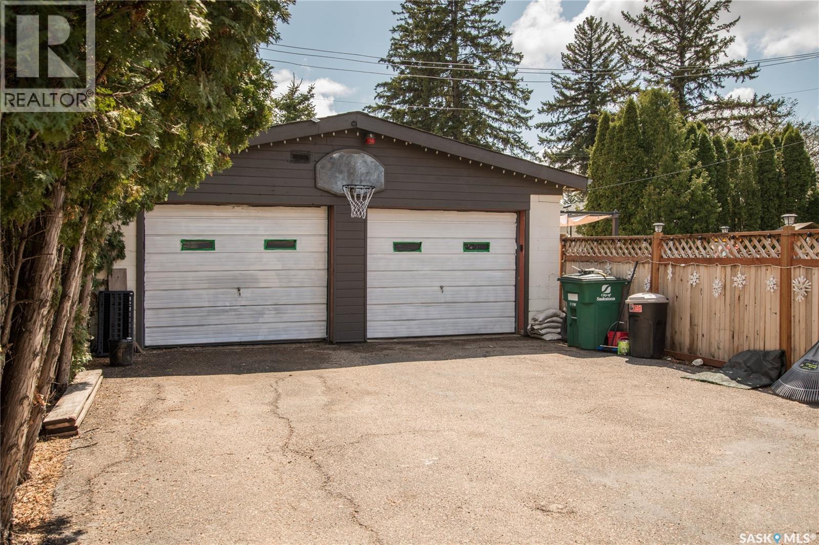 1301 33rd Street W, Saskatoon, Saskatchewan  S7L 0X1 - Photo 36 - SK036501