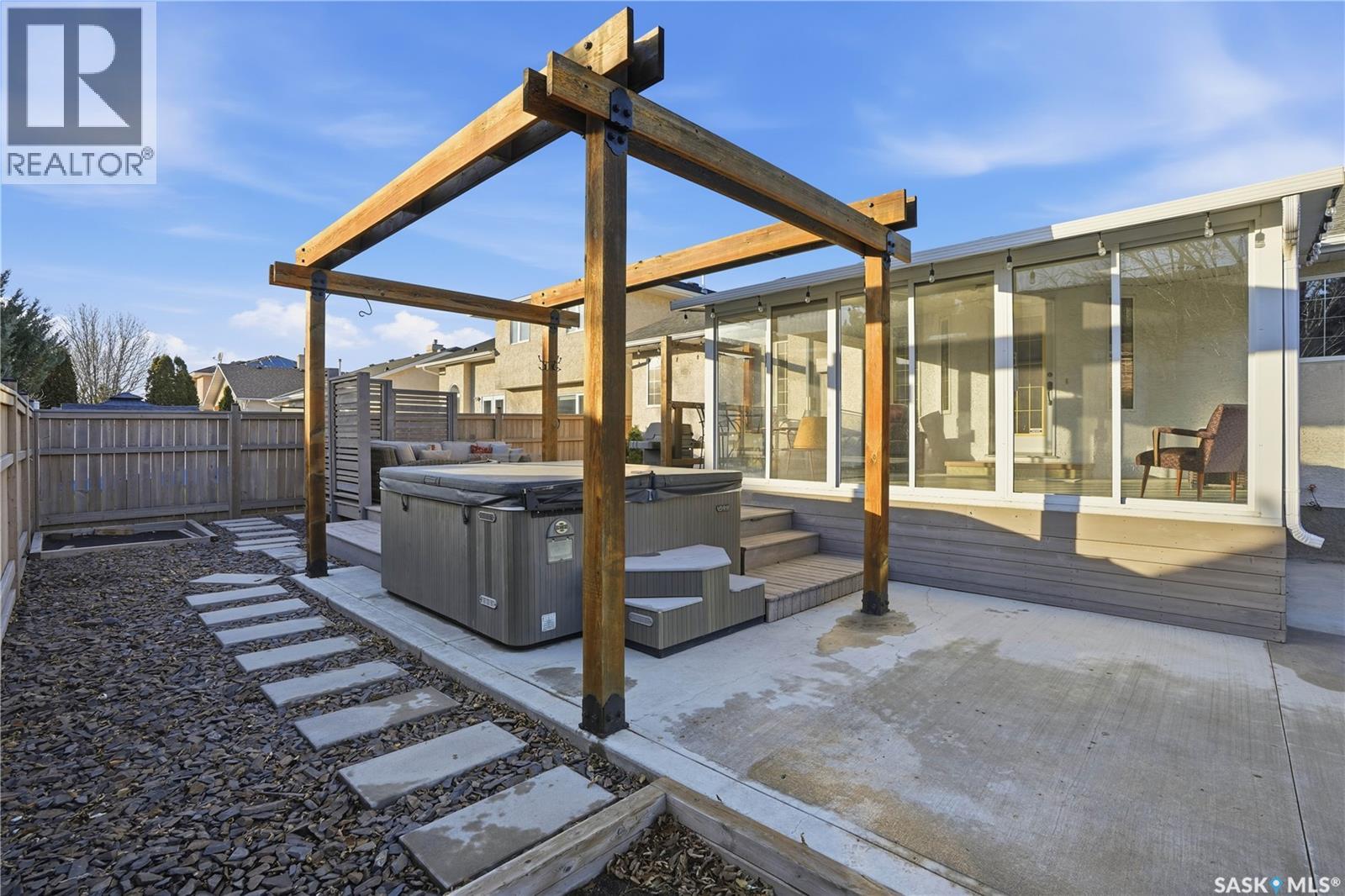 8531 Thurston Crescent, Regina, Saskatchewan  S4Y 1A2 - Photo 49 - SK036500
