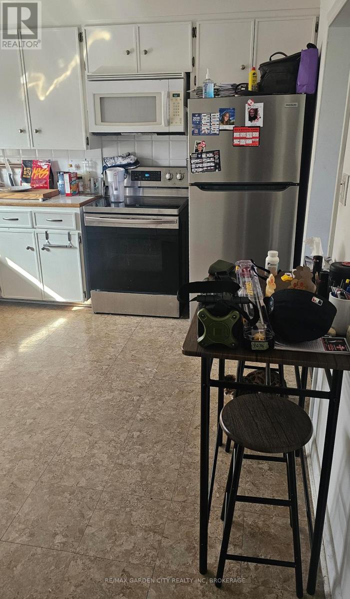 49 Whittaker Avenue, Grimsby, Ontario  L3M 3J3 - Photo 13 - X13148846
