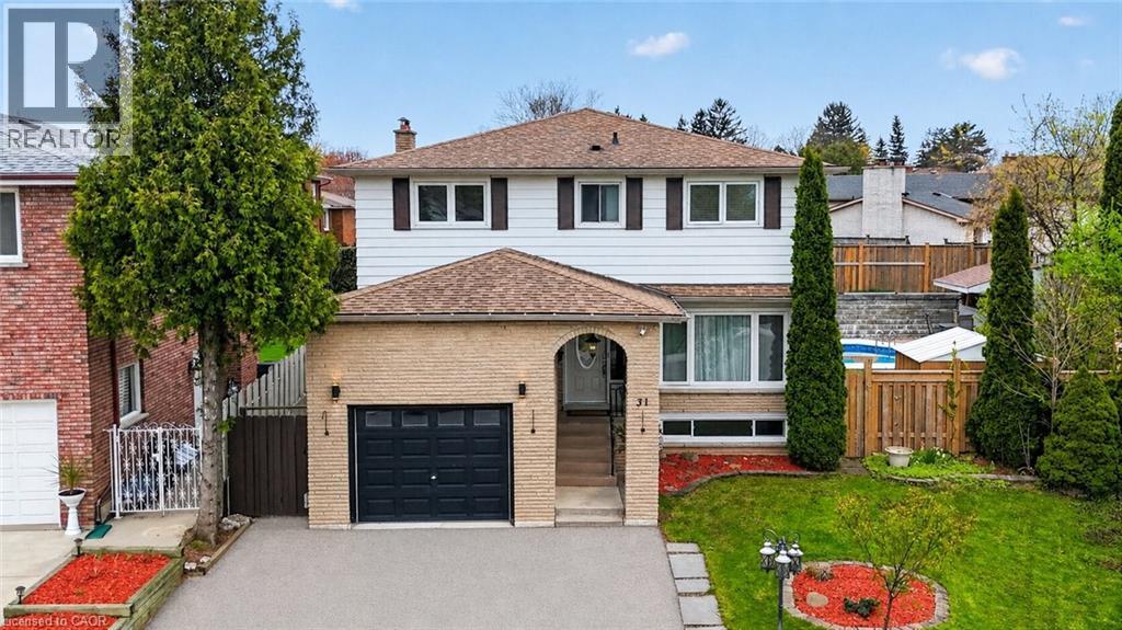 31 Maynard Street, Hamilton, Ontario  L9B 1R9 - Photo 2 - 40831754