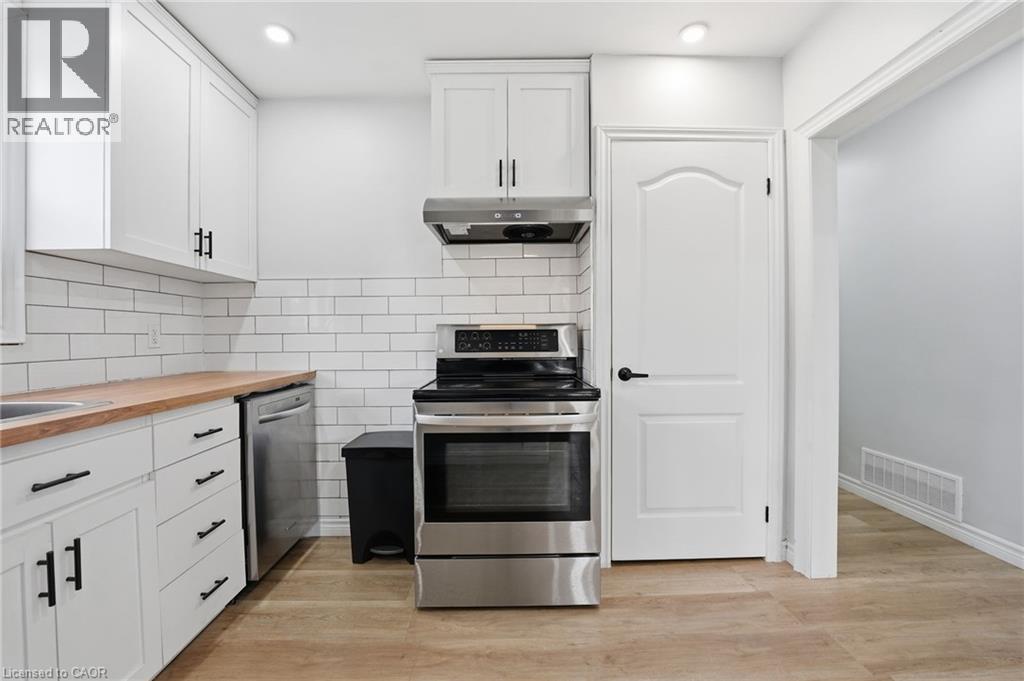 177 East 31st Street Unit# Main Floor, Hamilton, Ontario  L8V 3P4 - Photo 13 - 40829272