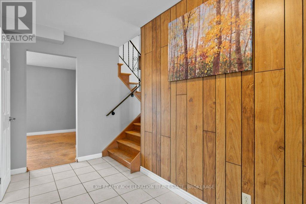 281 Smith Crescent, Greater Napanee, Ontario  K7R 1G5 - Photo 4 - X13149170