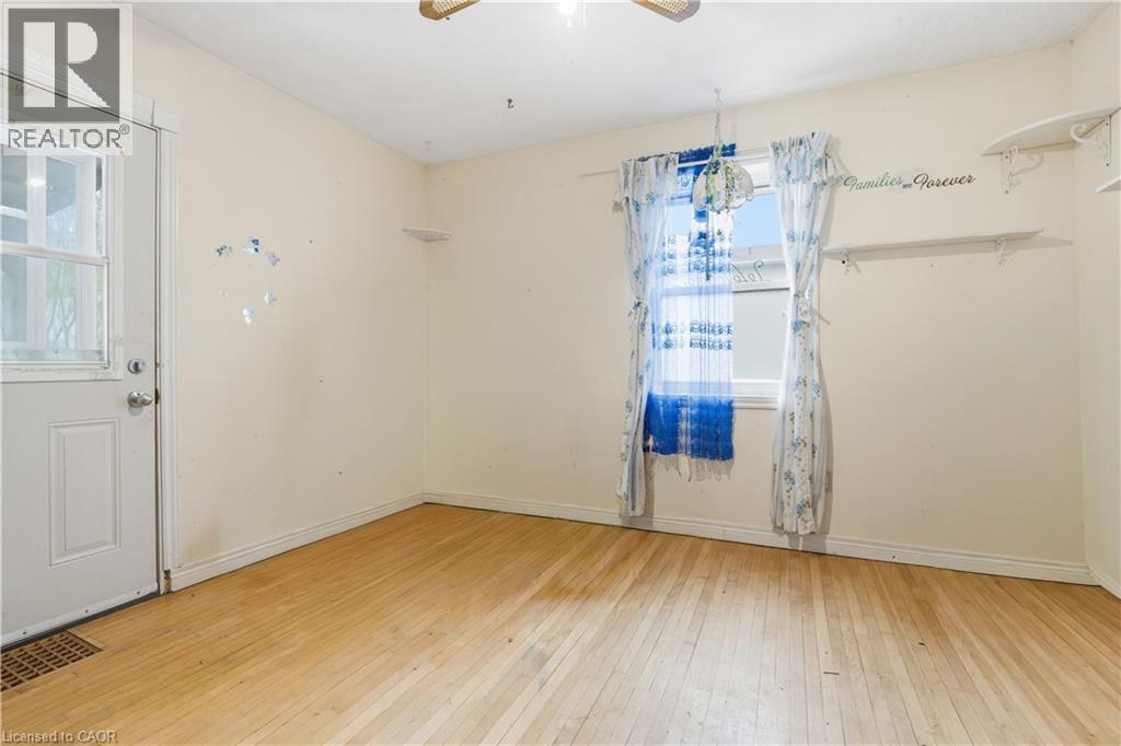 609 Guelph Street, Kitchener, Ontario  N2H 5Y5 - Photo 15 - 40828313