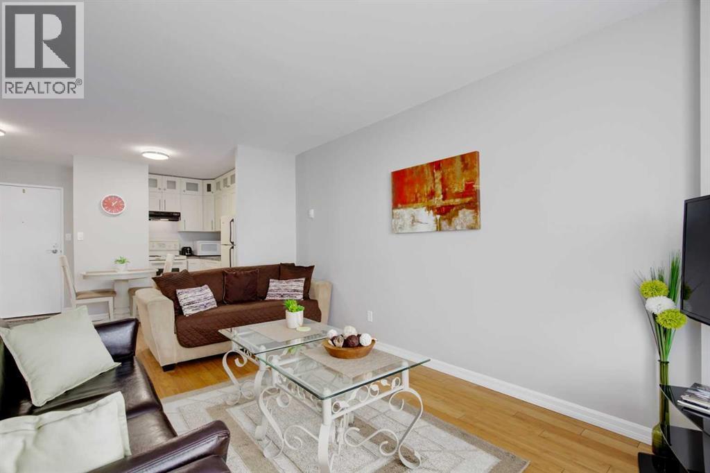 706, 340 14 Avenue SW, Calgary, Alberta  T3Z 1K4 - Photo 9 - A2296431