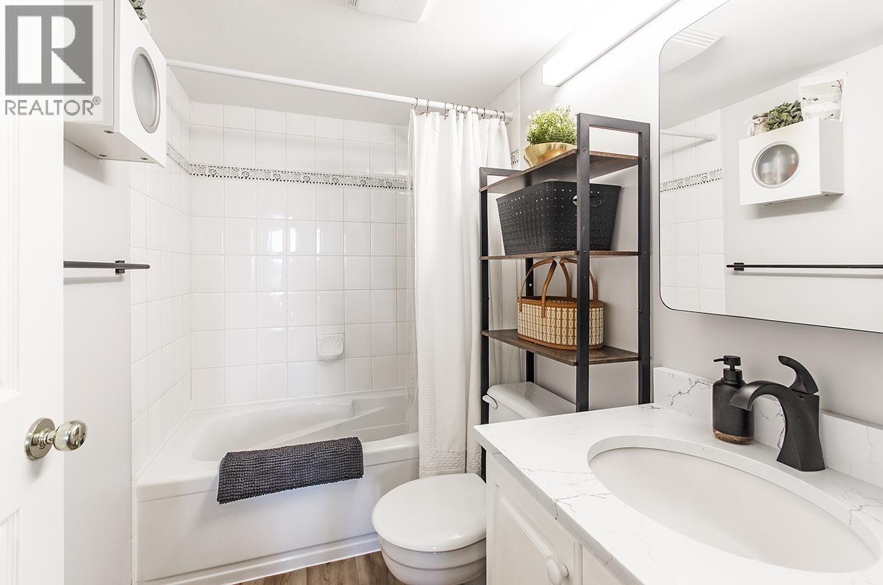 305 155 E 3rd Street, North Vancouver, British Columbia  V7L 1E5 - Photo 13 - R3125513