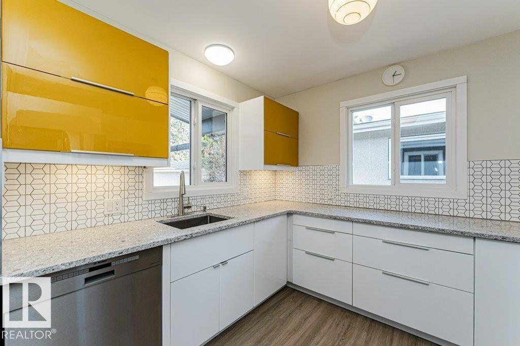 3508 113b St Nw, Edmonton, Alberta  T6J 1L5 - Photo 13 - E4488741