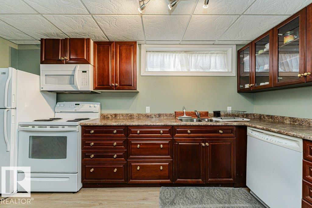 3508 113b St Nw, Edmonton, Alberta  T6J 1L5 - Photo 28 - E4488741