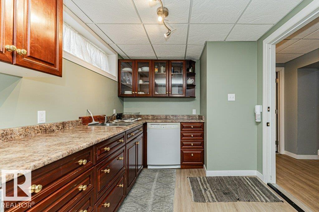 3508 113b St Nw, Edmonton, Alberta  T6J 1L5 - Photo 29 - E4488741