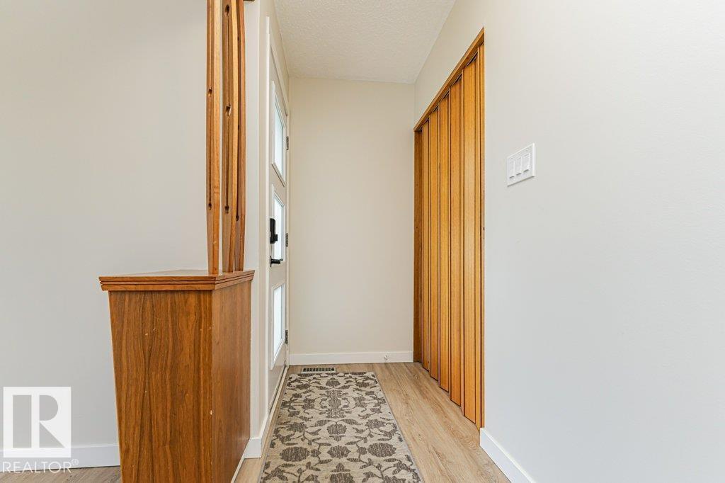 3508 113b St Nw, Edmonton, Alberta  T6J 1L5 - Photo 3 - E4488741