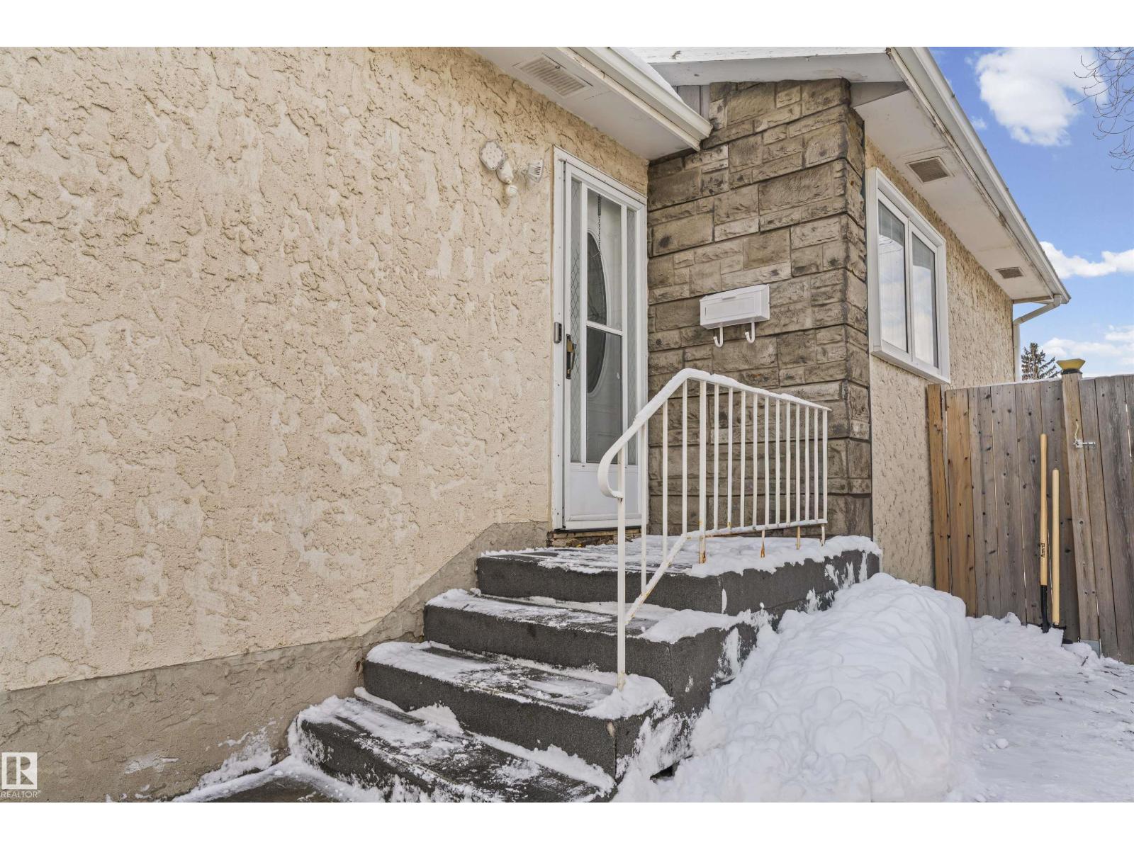 115 Warwick Rd Nw, Edmonton, Alberta  T5X 4P7 - Photo 5 - E4488742