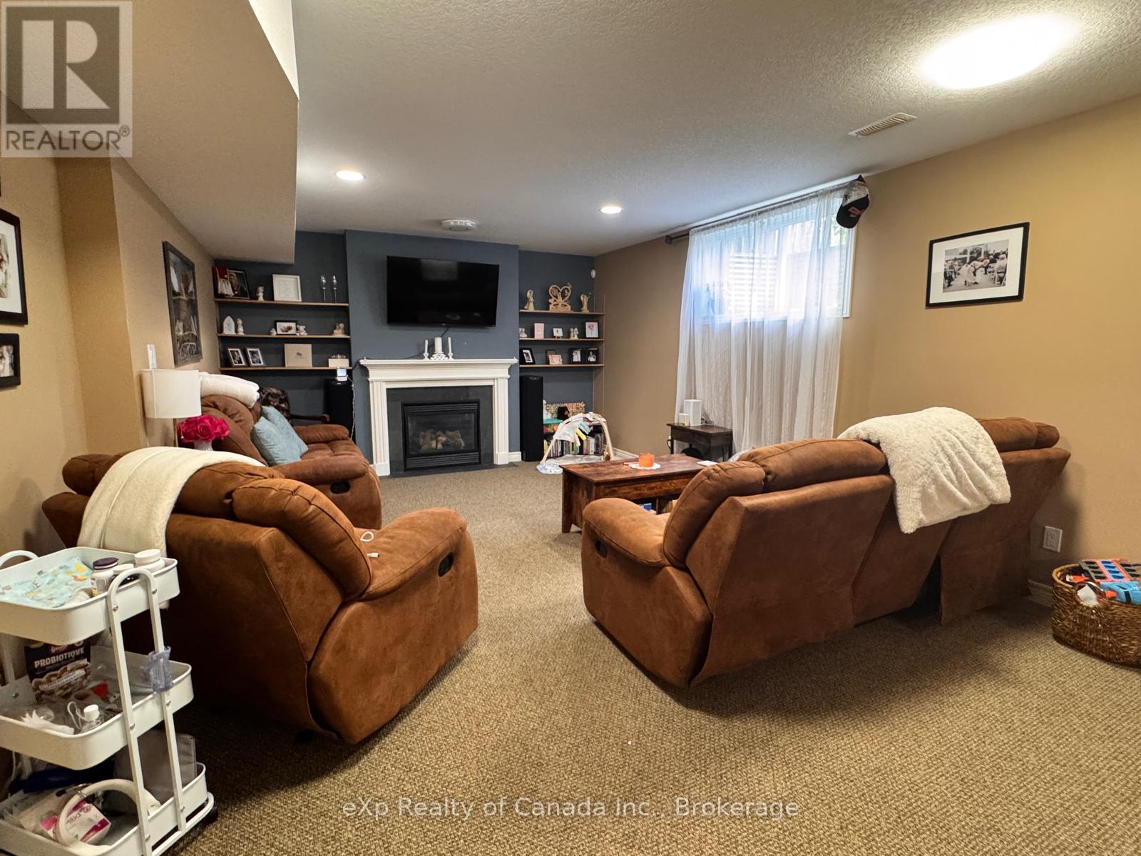 2 Owen Street, Ingersoll, Ontario N5C 4H3 - Photo 7 - X13146836